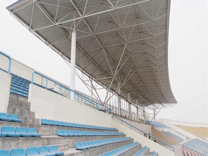 阿城四小体育馆网架